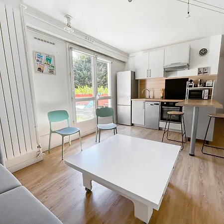 Confort Et Calme En Terrasse A Deux Pas De Caen Hérouville-Saint-Clair