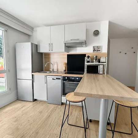 Confort Et Calme En Terrasse A Deux Pas De Caen Appartement