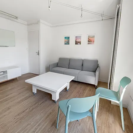 Confort Et Calme En Terrasse A Deux Pas De Caen Apartment *